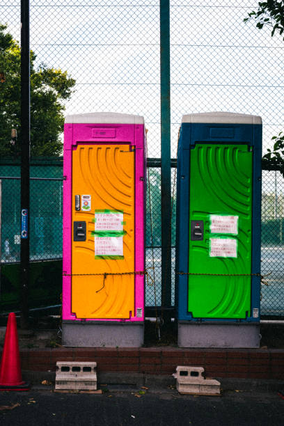 Best Porta potty delivery and setup  in Hialeah Gardens, FL