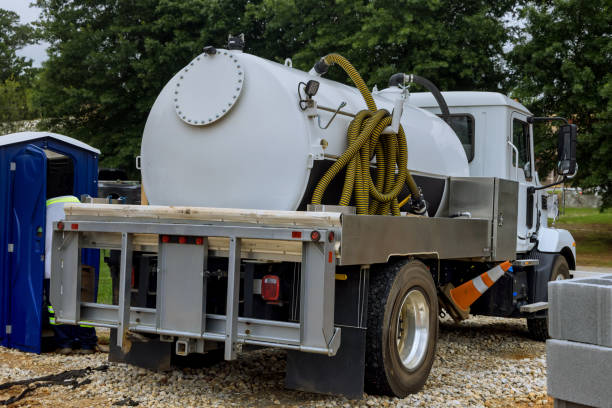 Best Porta potty cleaning services  in Hialeah Gardens, FL